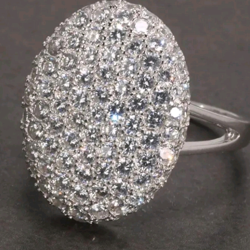 Dazzling Silver Crystal Ring - image 1